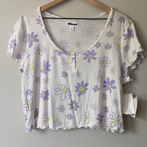 NWT Abound Floral Cropped Top